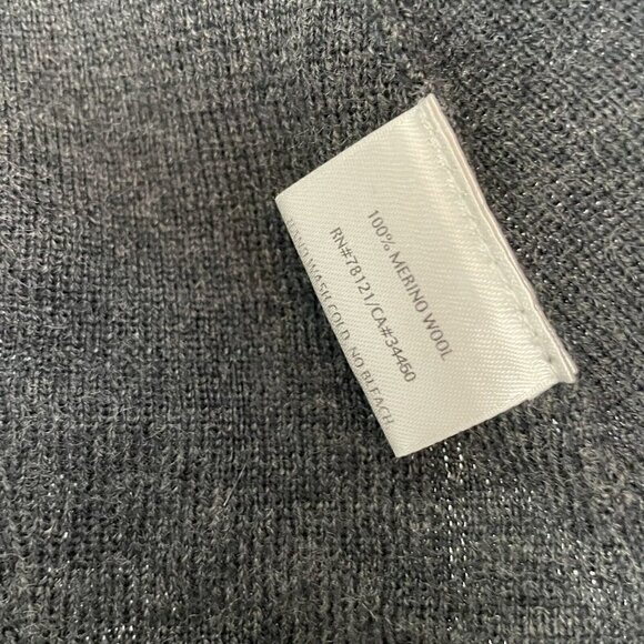 Eileen Fisher Dark Gray Merino Wool Long Sleeve Cardigan Size XS *small Hole* - Picture 4 of 7